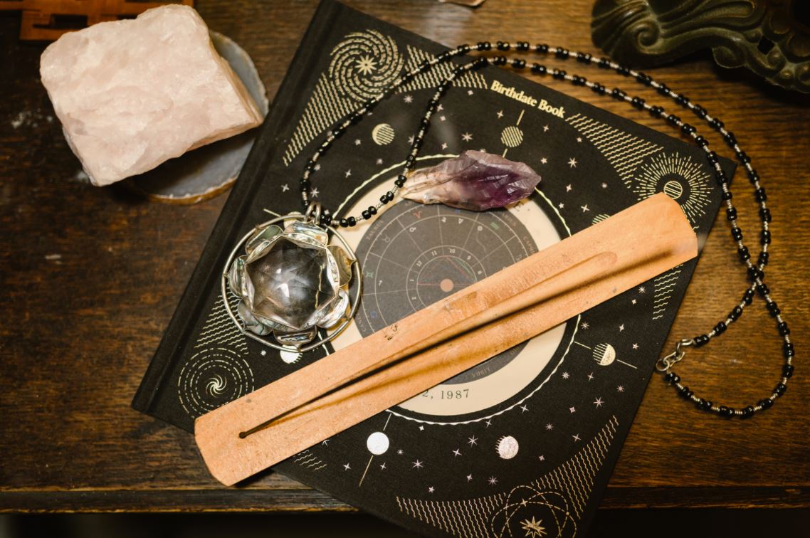 Creating a Unique Moon Ritual
